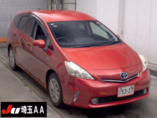 TOYOTA PRIUS ALPHA