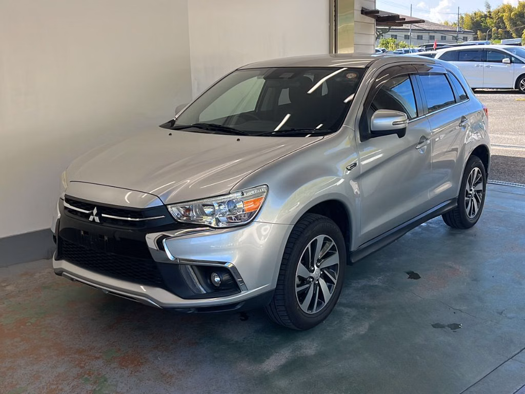 MITSUBISHI RVR