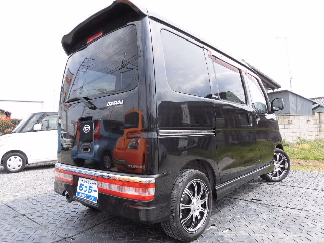 DAIHATSU ATRAI