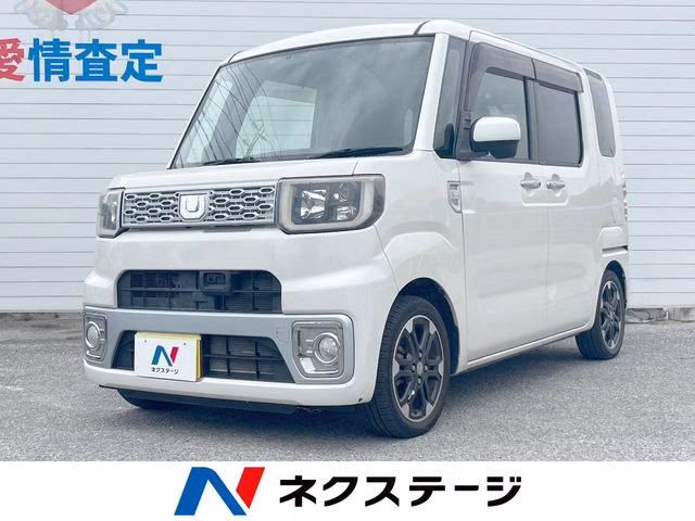 DAIHATSU WAKE