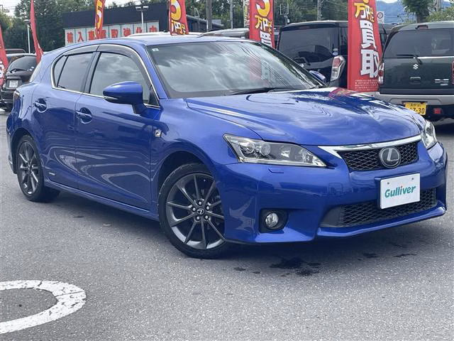 LEXUS CT200H
