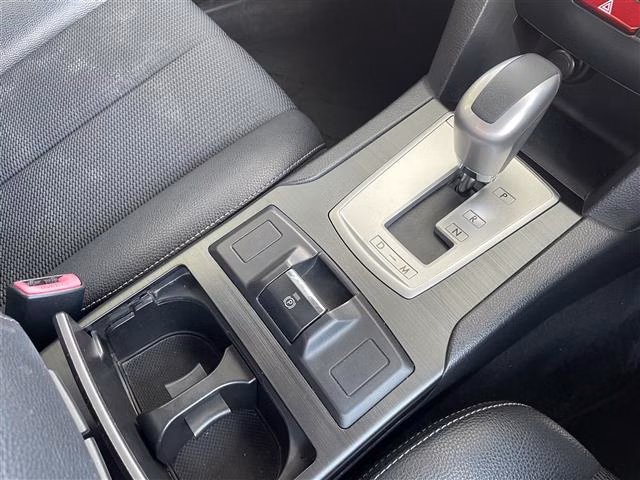 SUBARU LEGACY