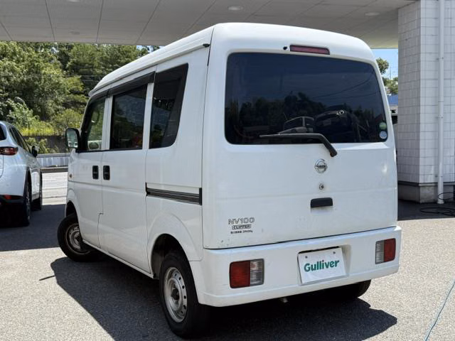 NISSAN NV100 CLIPPER