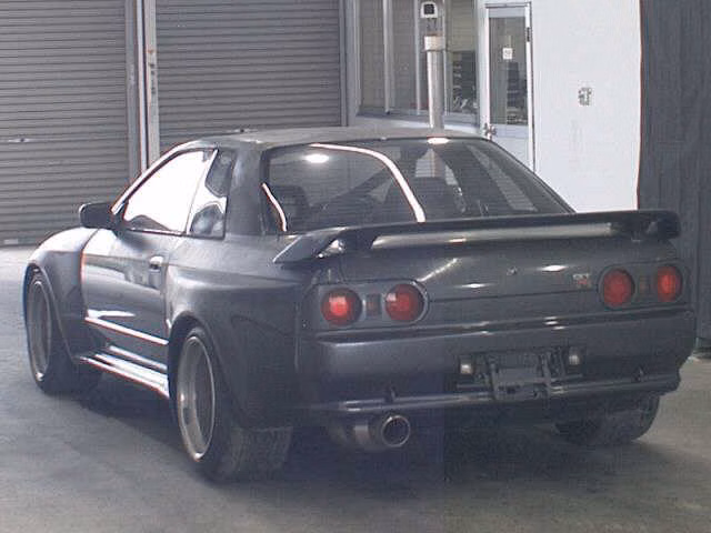 NISSAN SKYLINE GT-R