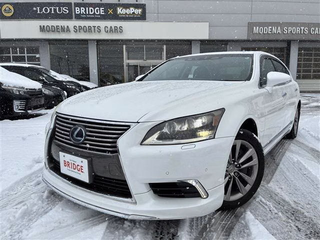 LEXUS LS600H