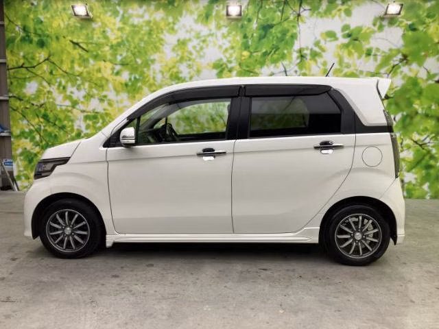 HONDA N-WGN