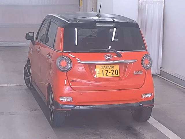 DAIHATSU CAST
