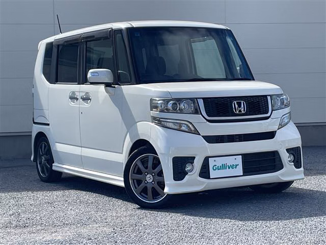 HONDA N-BOX