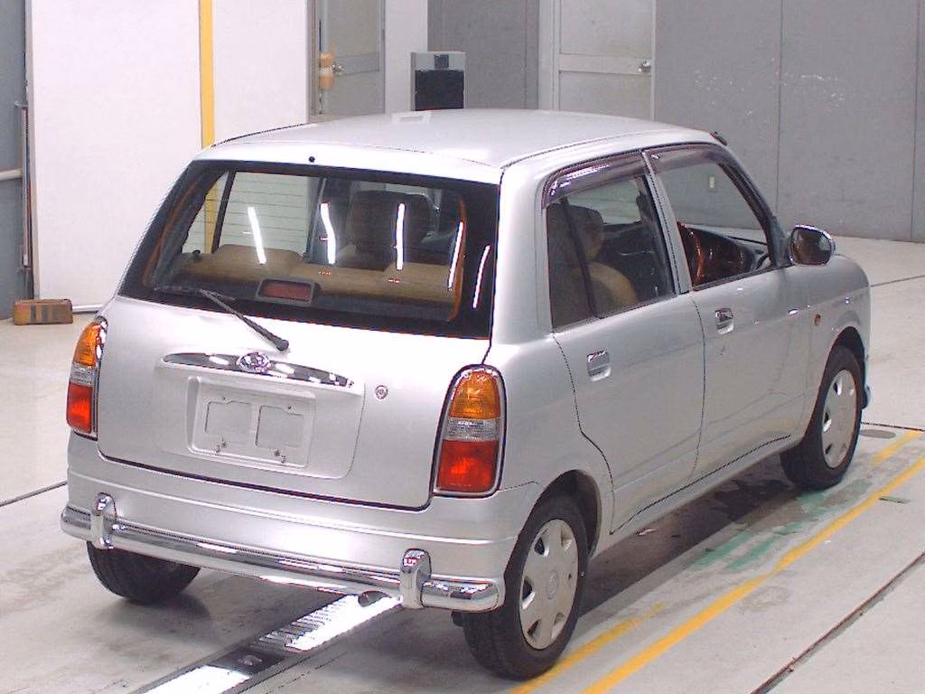 DAIHATSU MIRA GINO