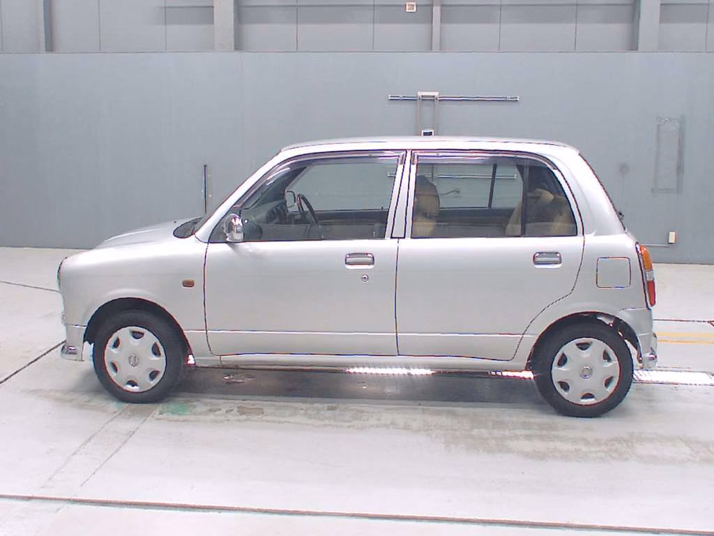 DAIHATSU MIRA GINO