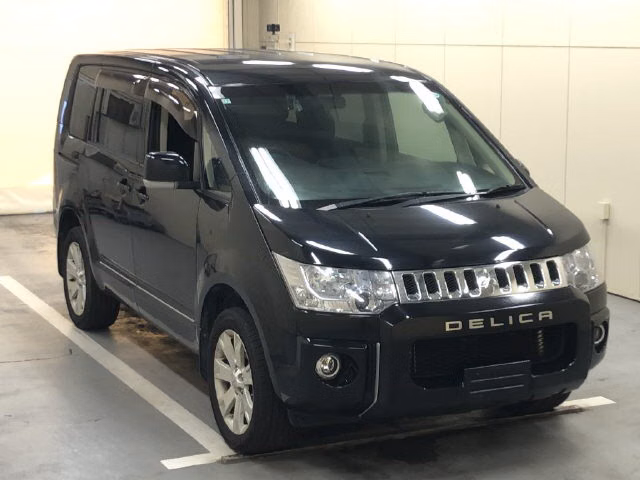 MITSUBISHI DELICA D:5