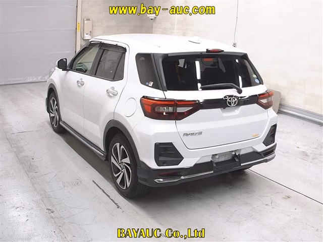 TOYOTA RAIZE