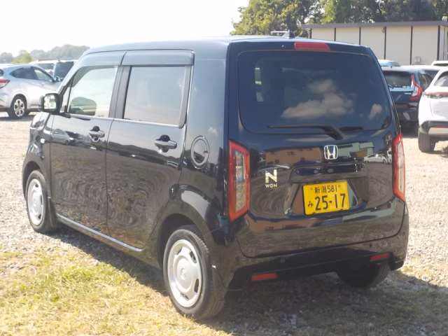 HONDA N-WGN