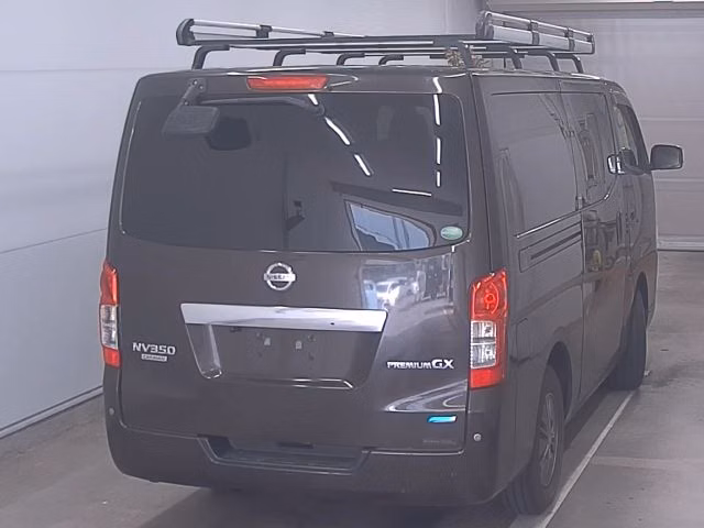 NISSAN NV350 CARAVAN