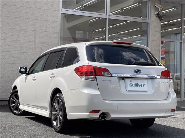 SUBARU LEGACY