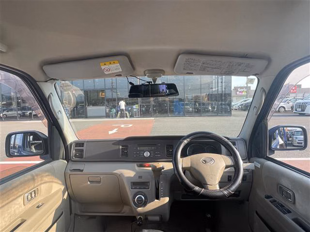 DAIHATSU ATRAI