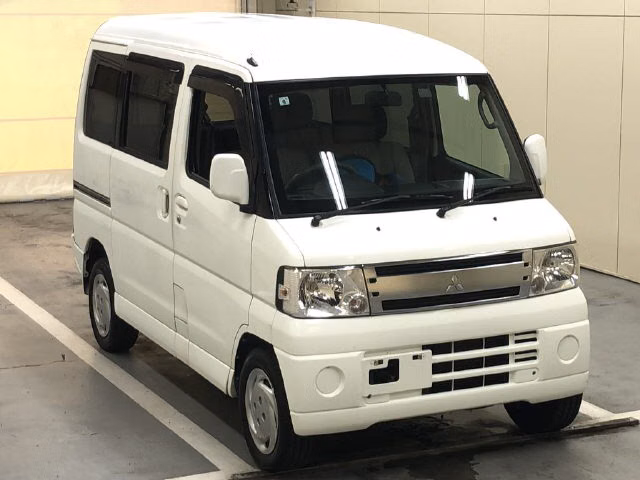 MITSUBISHI TOWN BOX
