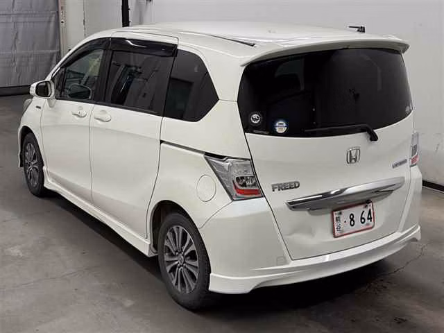 HONDA FREED