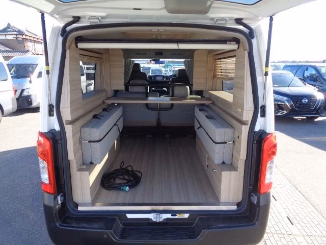 NISSAN CARAVAN