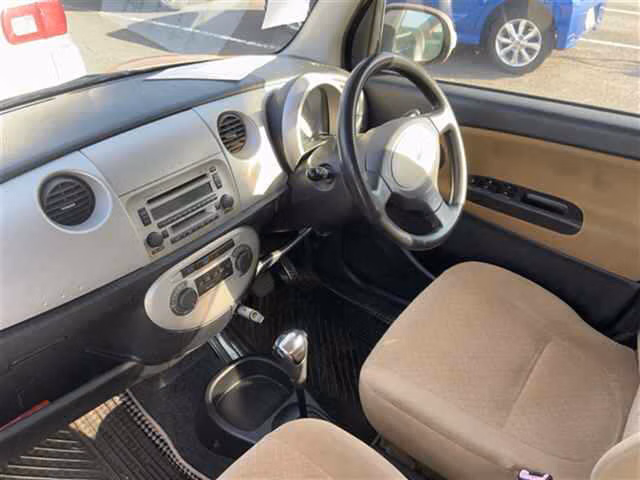 DAIHATSU MIRA GINO