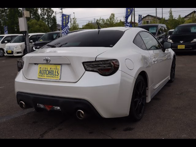 TOYOTA GT 86