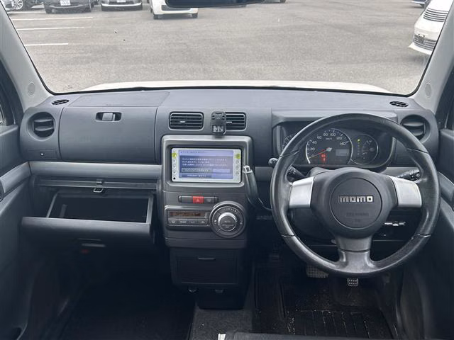 TOYOTA PIXIS SPACE