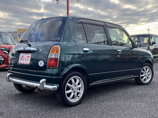 DAIHATSU MIRA GINO