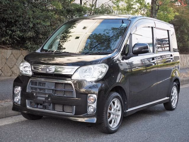 DAIHATSU TANTO EXE