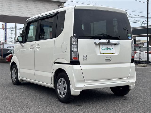 HONDA N-BOX