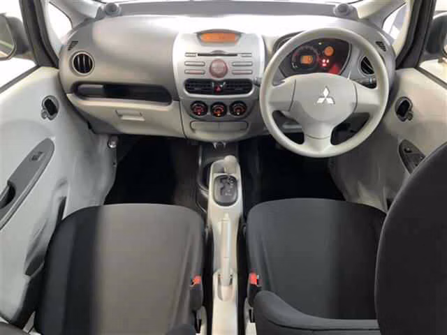 MITSUBISHI I