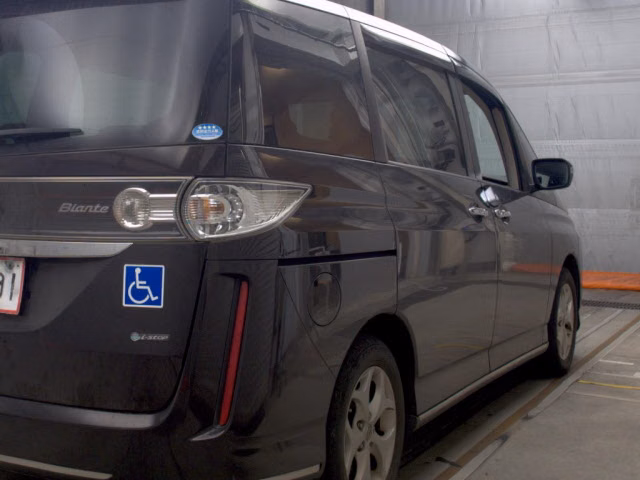 MAZDA BIANTE