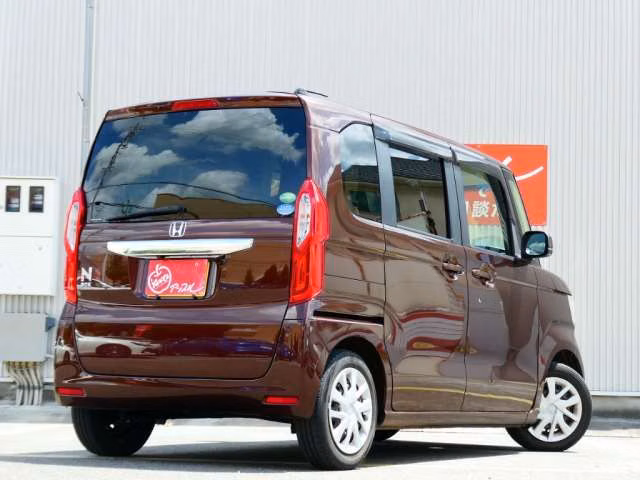HONDA N-BOX