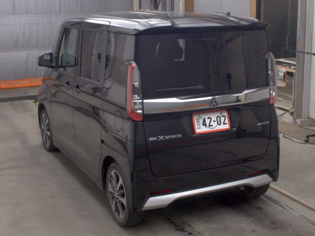 MITSUBISHI EK SPACE