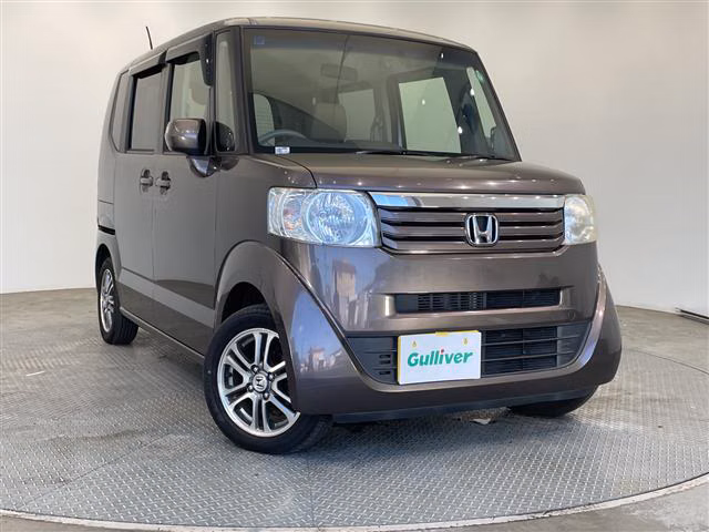 HONDA N-BOX