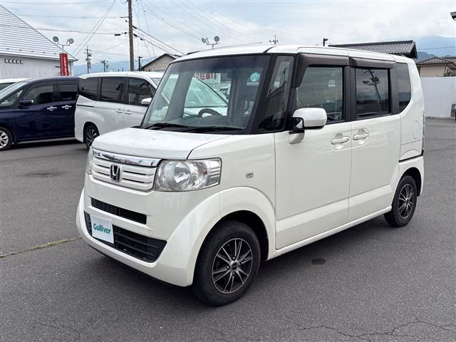 HONDA N-BOX