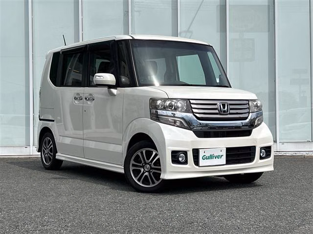 HONDA N-BOX