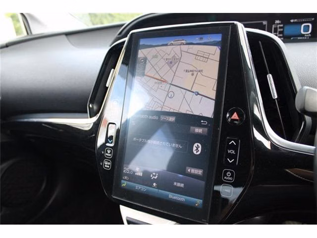 TOYOTA PRIUS PHV
