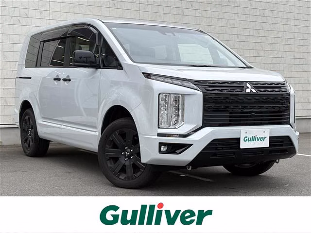MITSUBISHI DELICA D:5