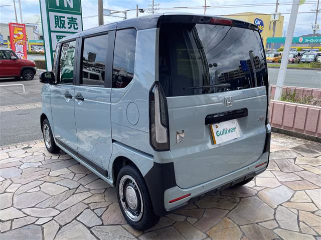 HONDA N-BOX
