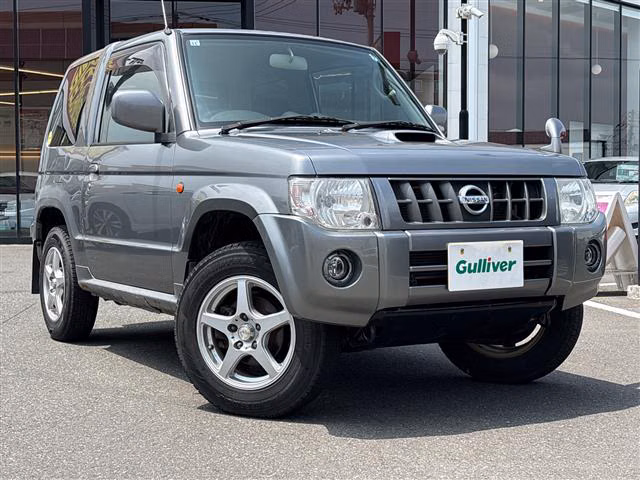 NISSAN KIX