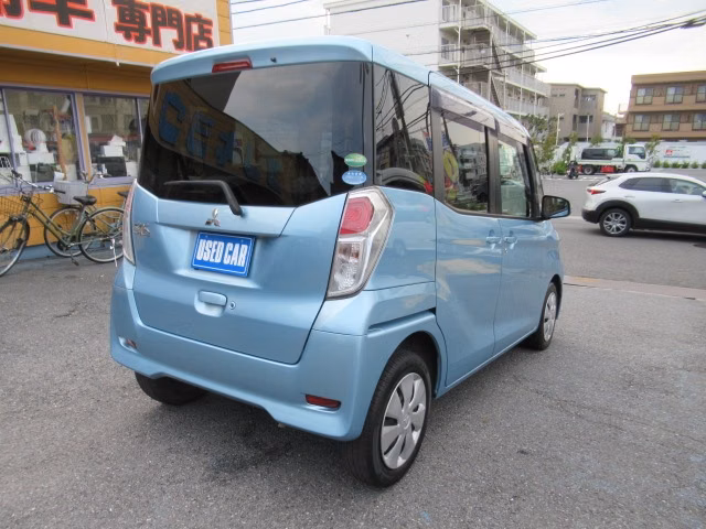 MITSUBISHI EK SPACE