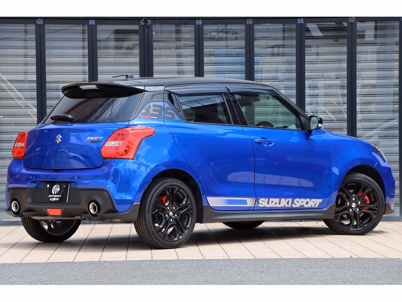 SUZUKI SWIFT