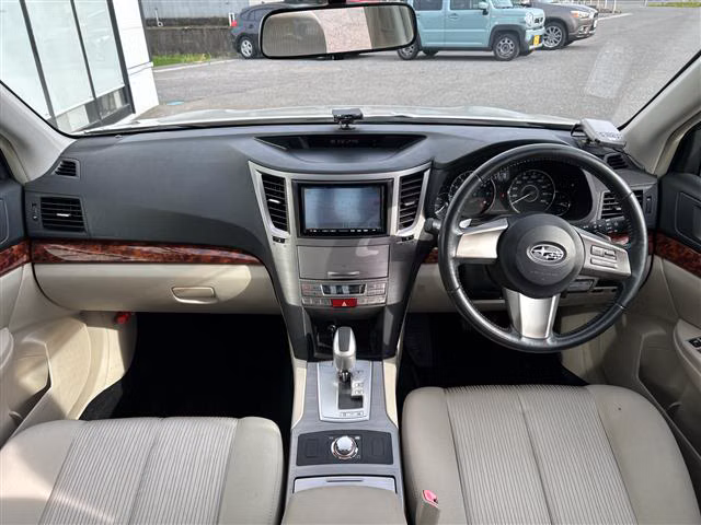 SUBARU LEGACY B4