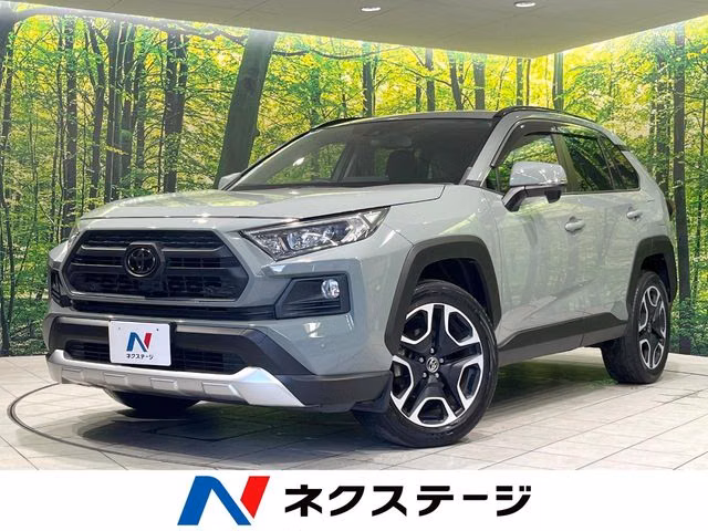 TOYOTA RAV4