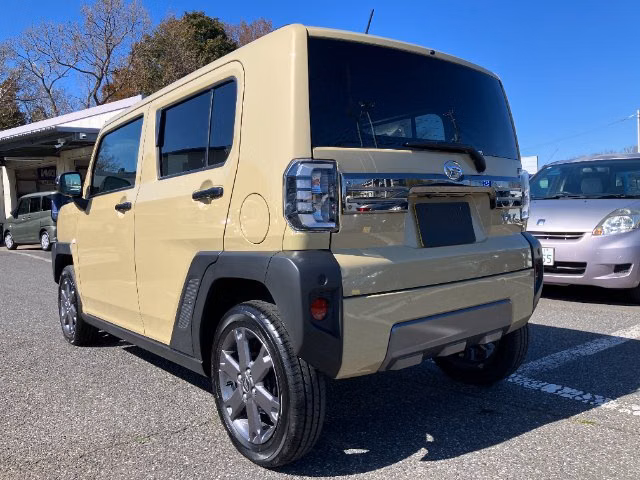 DAIHATSU TAFT