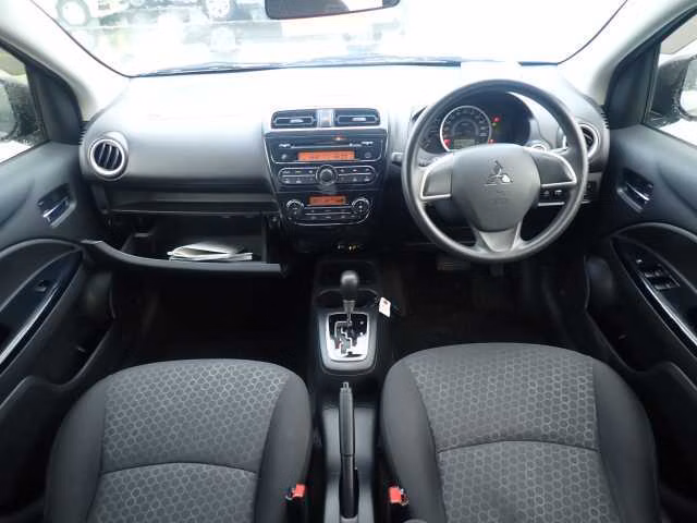 MITSUBISHI MIRAGE