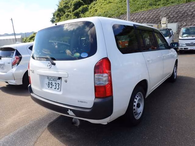 MAZDA FAMILIA