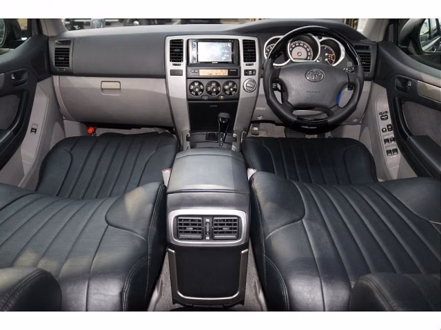 TOYOTA HILUX SURF
