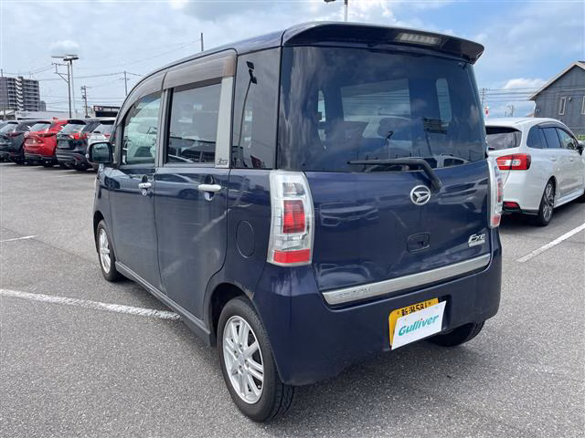 DAIHATSU TANTO EXE
