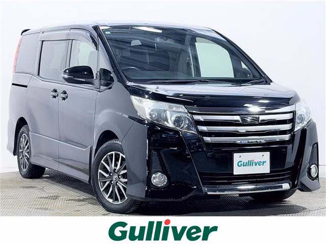 TOYOTA NOAH